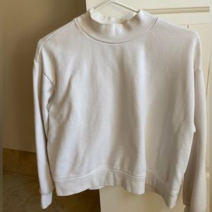 Mockneck everlane sweatshirt